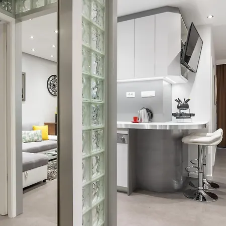 Marjan Forest Dream *